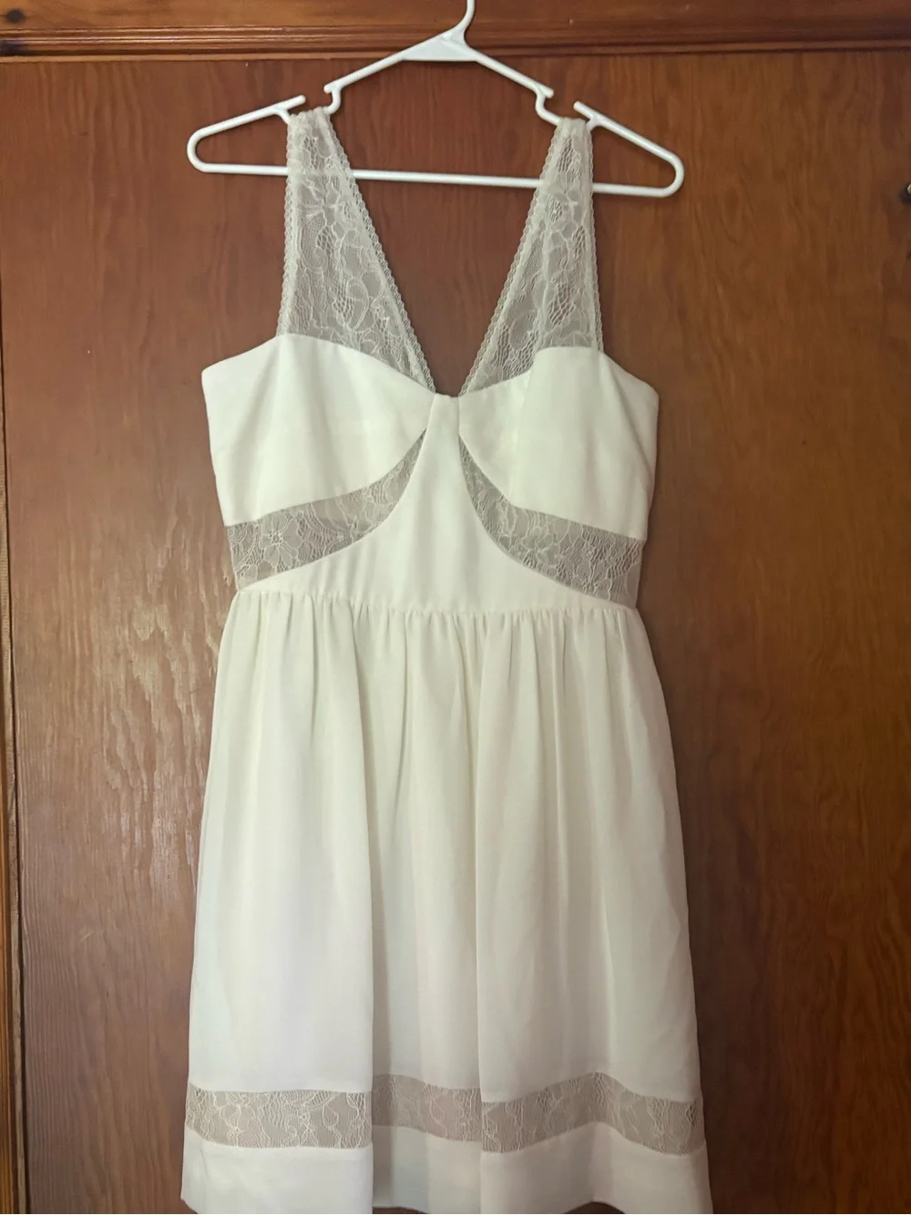 Max & Cleo Ivory Lace-Trim Chemise